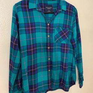 American Eagle Outfitters long sleeve flannel